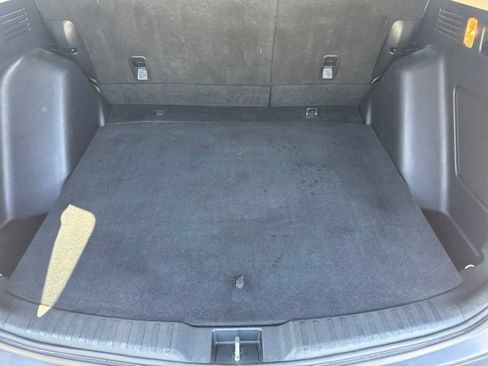 Used 2017 Honda CR-V Touring image 11