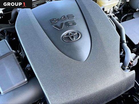Used 2023 Toyota Tacoma TRD Off-Road w/ TRD Premium Off Road Package AWD/4WD image 31