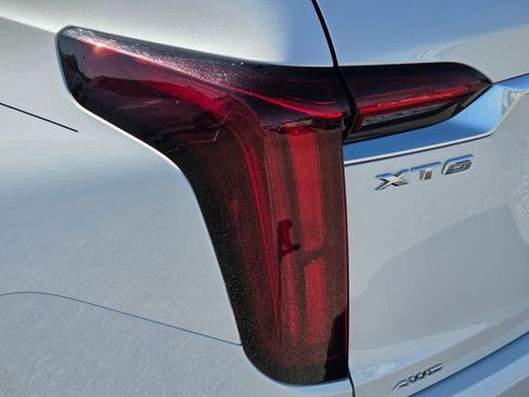 Used 2024 Cadillac XT6 Luxury w/ LPO, Floor Liner Package image 54