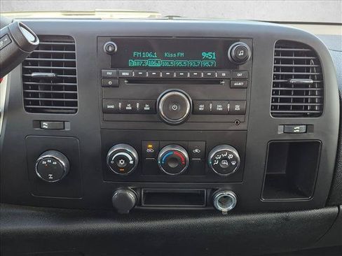Used 2009 Chevrolet Silverado 3500 LT AWD/4WD image 13