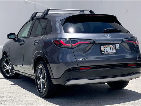 Used 2025 Honda HR-V EX-L image 4