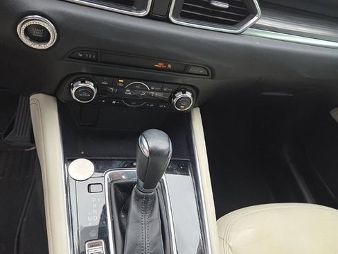 Used 2017 MAZDA CX-5 Grand Select image 31