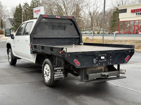 Used 2024 Chevrolet Silverado 2500 LT w/ Convenience Package AWD/4WD image 6