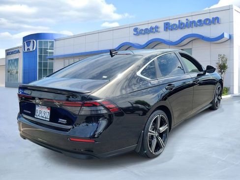 Used 2024 Honda Accord Sport image 4