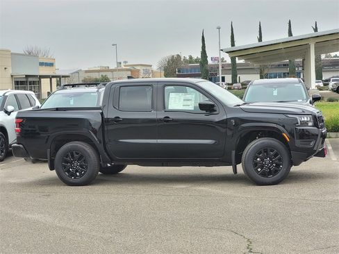 New 2026 Nissan Frontier SV w/ SV Convenience Package image 3