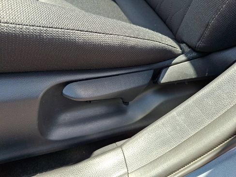 Certified 2025 Toyota Corolla LE FWD image 15