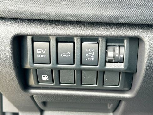 New 2026 Subaru Forester Premium AWD/4WD image 11