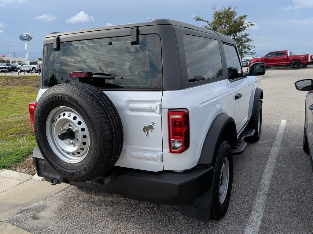 Used 2025 Ford Bronco 2-Door AWD/4WD image 7