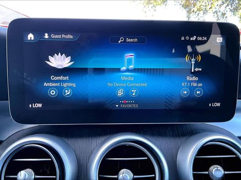 Used 2022 Mercedes-Benz GLC 300 4MATIC image 31