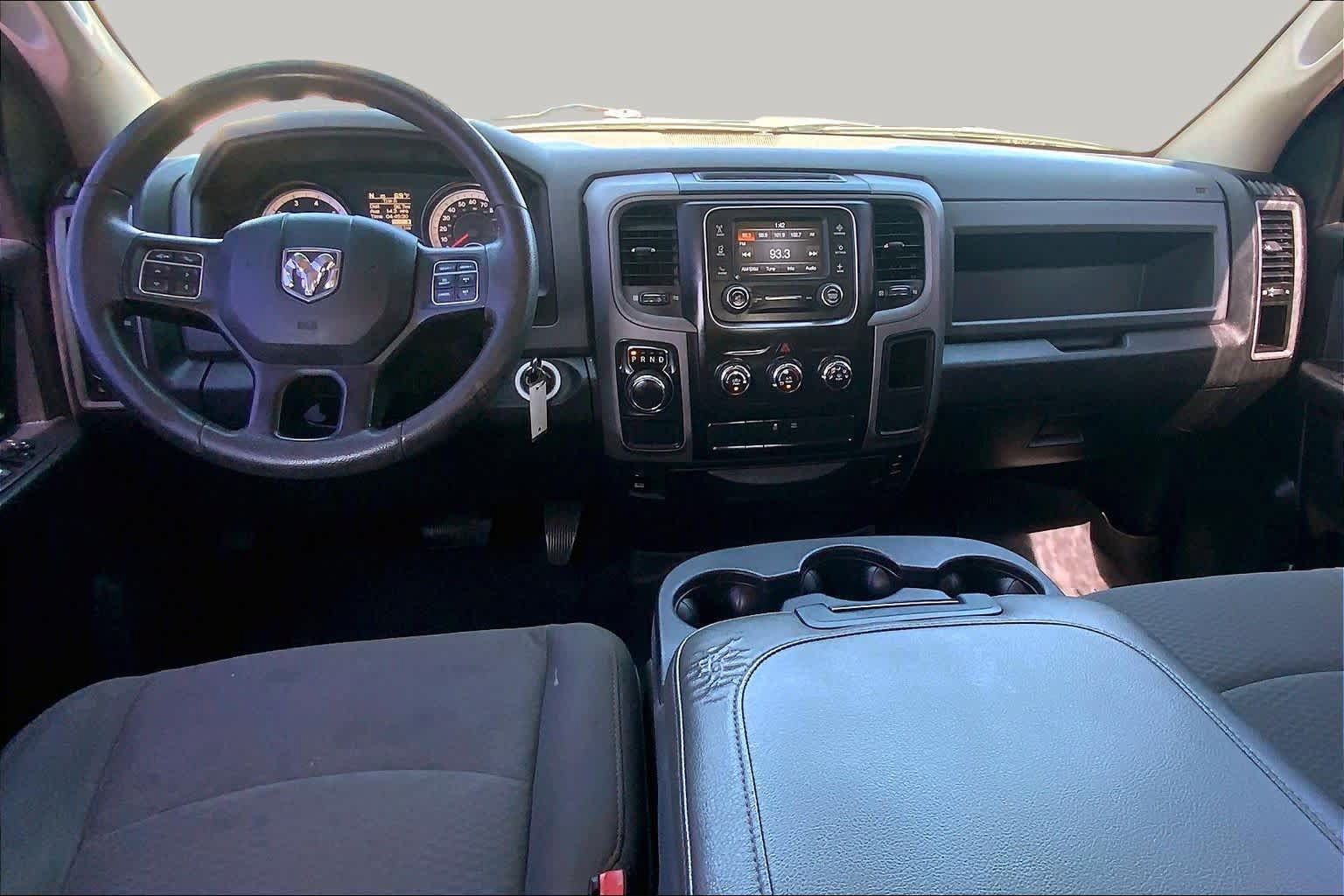Used 2015 RAM 1500 Express RWD image 13