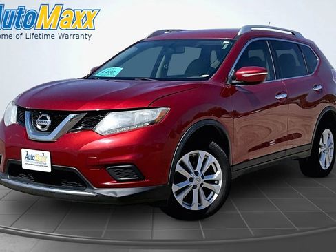 Used 2015 Nissan Rogue SV FWD image 1
