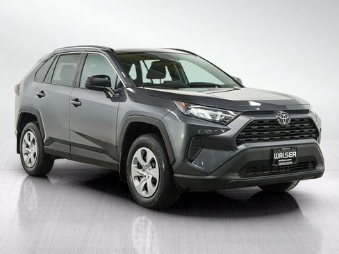 Used 2021 Toyota RAV4 LE AWD/4WD image 7