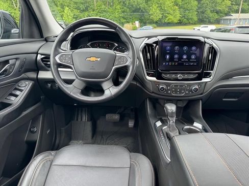 Used 2021 Chevrolet Traverse Premier w/ Redline Edition FWD image 15