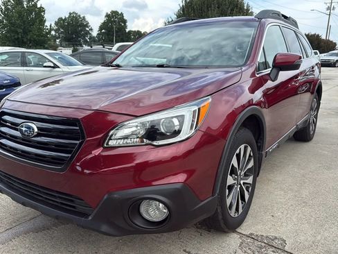 Used 2016 Subaru Outback 2.5i Limited AWD/4WD image 1