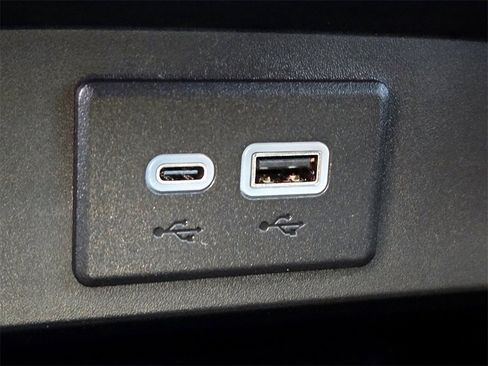 Used 2024 Chevrolet Tahoe RST w/ Luxury Package image 23