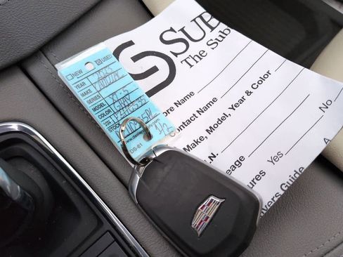 Used 2023 Cadillac XT5 Premium Luxury w/ LPO, Floor Liner Package image 37