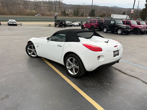 Used 2008 Pontiac Solstice Convertible w/ Preferred Package image 5