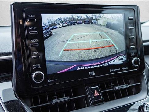 Used 2022 Toyota Corolla Cross LE w/ Moonroof Package image 17