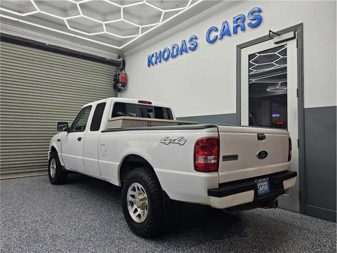 Used 2010 Ford Ranger XLT image 3