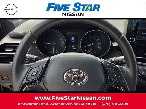 Used 2021 Toyota C-HR Limited FWD image 26