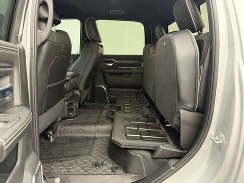 Used 2026 RAM 2500 Laramie AWD/4WD image 12