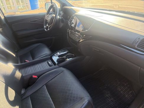 Used 2019 Honda Passport Touring image 23