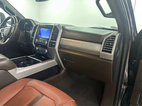 Used 2021 Ford F350 King Ranch w/ Snow Plow Prep Package image 29