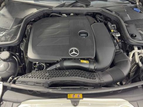 Used 2021 Mercedes-Benz C 300 Sedan image 39