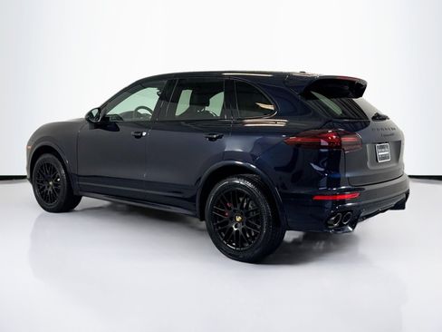 Used 2018 Porsche Cayenne GTS image 3