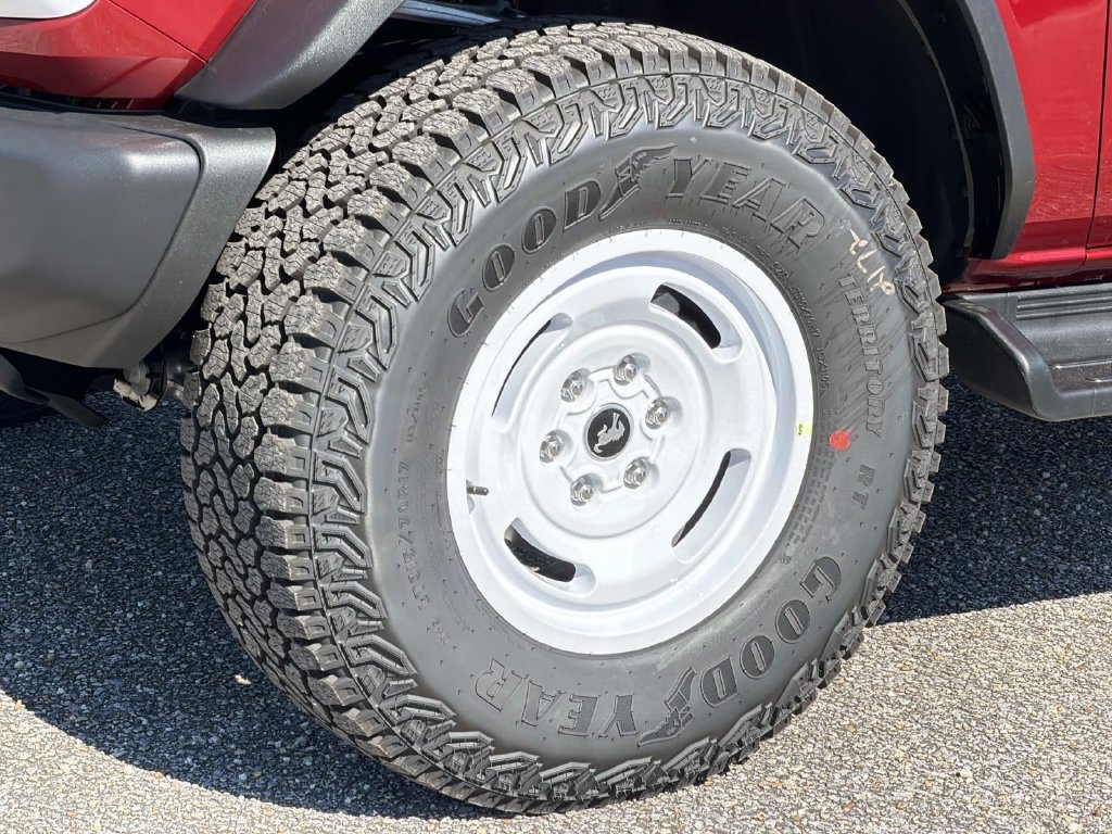 New 2026 Ford Bronco Heritage Edition AWD/4WD image 10