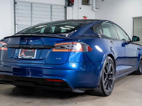 Used 2021 Tesla Model S Plaid image 6