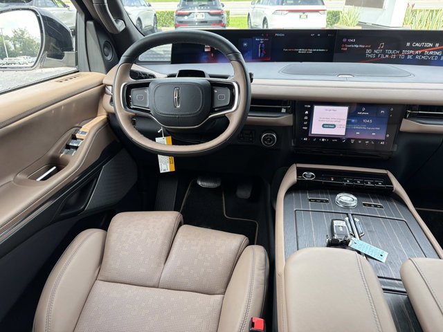 New 2027 Lincoln Navigator Black Label AWD/4WD image 23