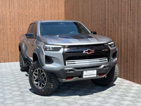 Used 2024 Chevrolet Colorado ZR2 w/ ZR2 Convenience Package III AWD/4WD image 13