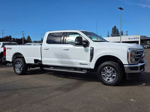 New 2026 Ford F350 Lariat w/ FX4 Off-Road Package image 26