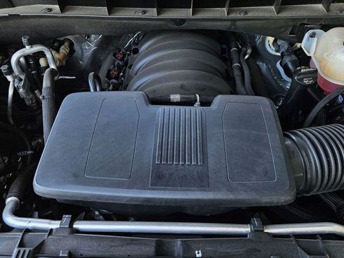 Used 2024 GMC Yukon Denali w/ Advanced Technology Package AWD/4WD image 30