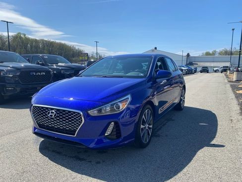 Used 2020 Hyundai Elantra GT image 5