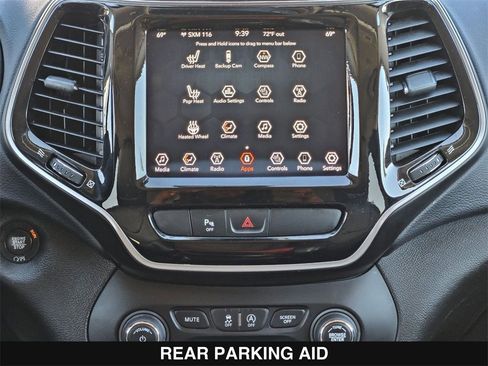 Used 2020 Jeep Cherokee Limited image 20