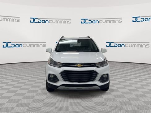 Used 2018 Chevrolet Trax Premier AWD/4WD image 3