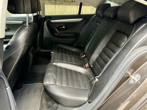 Used 2013 Volkswagen CC Sport image 16