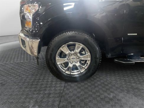 Used 2017 Ford F150 XLT w/ Equipment Group 302A Luxury image 16