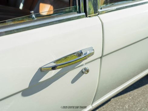 Used 1990 Rolls-Royce Silver Spur II image 66