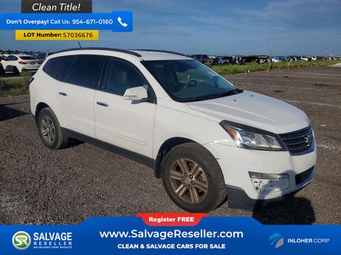 Used 2017 Chevrolet Traverse LT FWD image 5