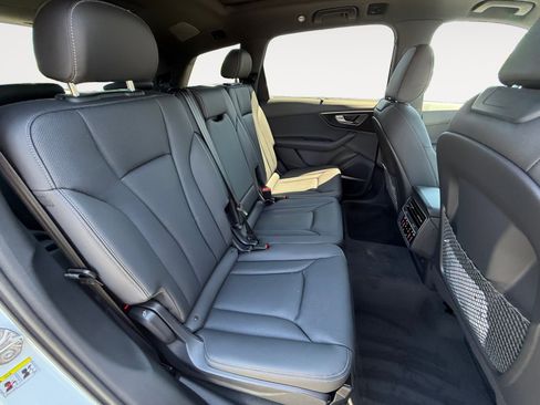 New 2025 Audi Q7 3.0T Premium Plus image 18