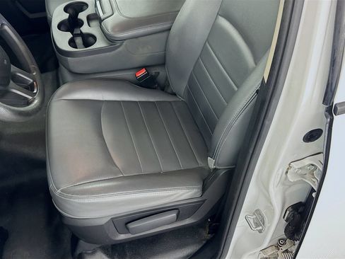 Used 2016 RAM 1500 Tradesman RWD image 17