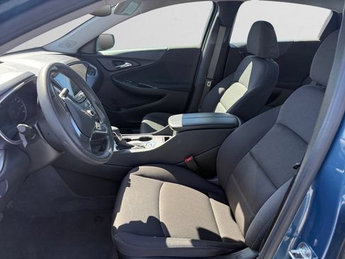 Used 2025 Chevrolet Malibu LT FWD image 10
