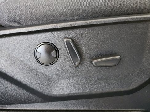 Used 2022 Ford F150 XLT w/ Equipment Group 302A High image 17