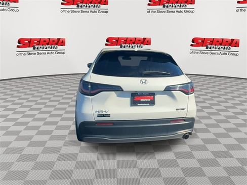 Used 2024 Honda HR-V Sport image 8