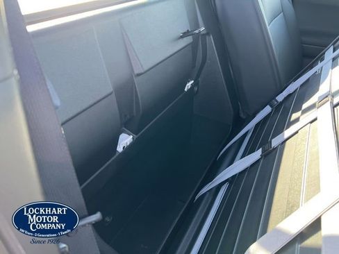 Used 2018 Toyota Tacoma TRD Sport w/ Technology Package image 30