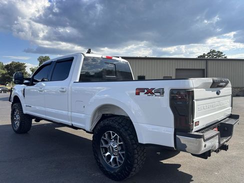 Used 2021 Ford F250 Lariat w/ Lariat Value Package AWD/4WD image 10