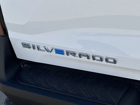 New 2025 Chevrolet Silverado EV W/T image 29